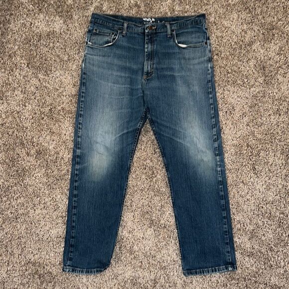 Men’s Wrangler Blue Jeans